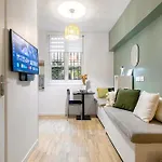 Design And Quiet Studio On Wooded Courtyard !
